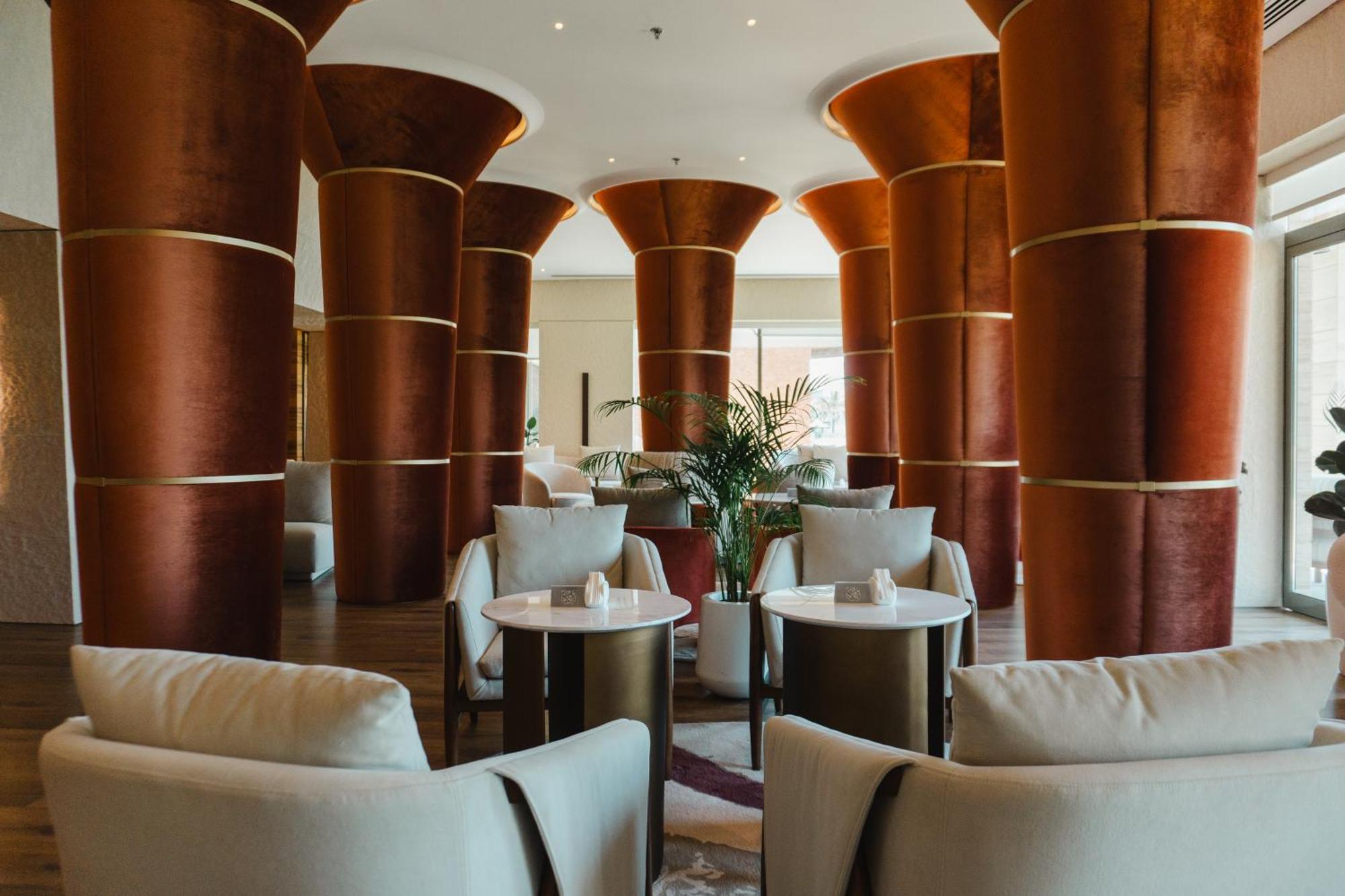 Palavra Resort Manama Ngoại thất bức ảnh The lobby of the hotel