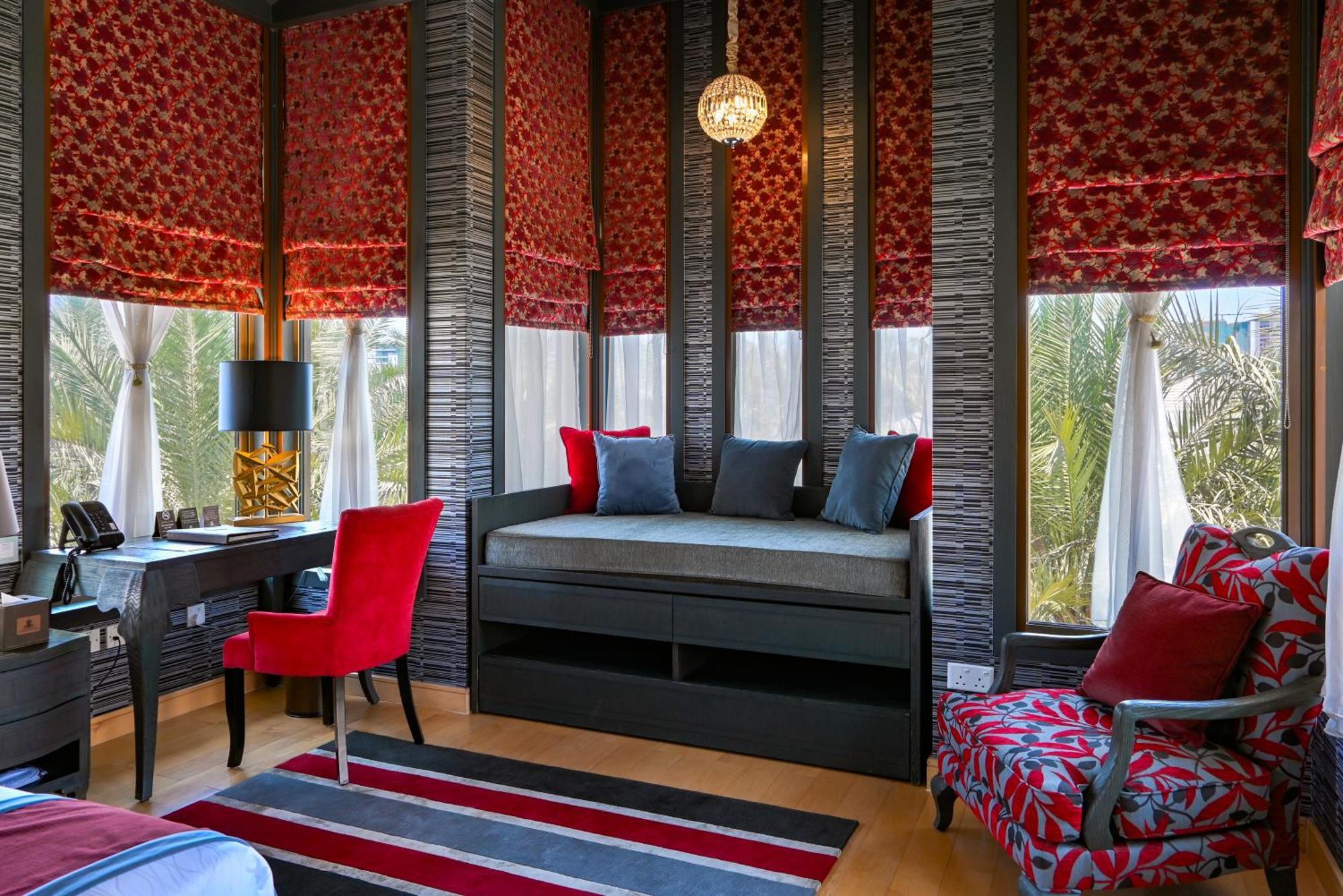 Palavra Resort Manama Ngoại thất bức ảnh A room at the hotel